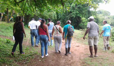 Caminata Ecológica en la isla de San Andrés reservas www.detourtravel.co +57 3186163346